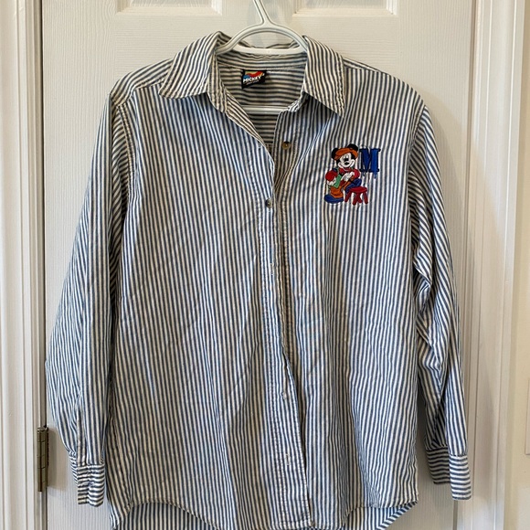 Disney Tops Bundle - Picture 2 of 6